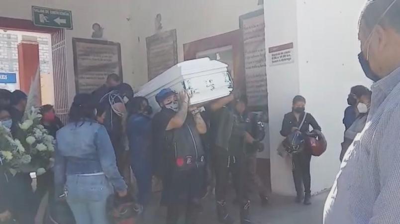 Sepultan a jóvenes atropellados en Atlixco por el hijo del edil de Huaquechula