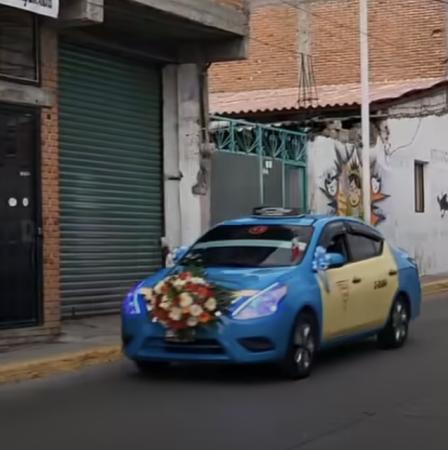Taxistas de Atlixco rinden pleitesía a la virgen de La Natividad image 2