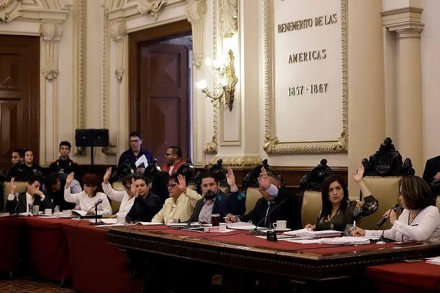 De 95 mil pesos será el aguinaldo austero para regidores poblanos