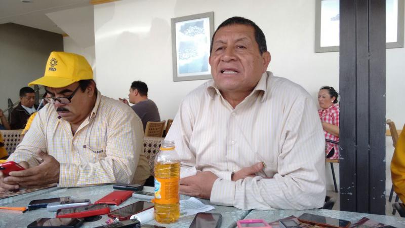 Sólo muerto me quitarán la candidatura, afirma Talavera