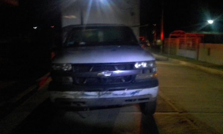 Aseguran en Texmelucan camioneta con 4 mil litros de combustible robado image 2