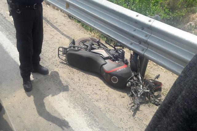 Motociclista pierde el pie durante choque en San Lucas El Grande