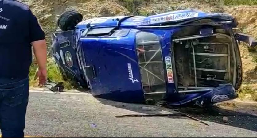 Se accidenta auto de la Carrera Panamericana