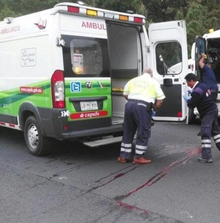 Hizo del baño y terminó baleado en la autopista, a la altura de Texmelucan