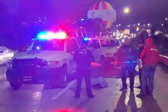 Muere joven atropellado al cruzar el Periférico