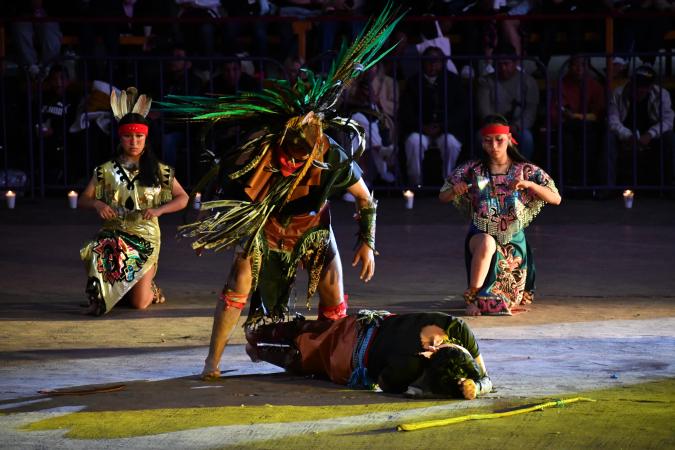 Representan la Salida de las 400 Familias Tlaxcaltecas en el recinto ferial