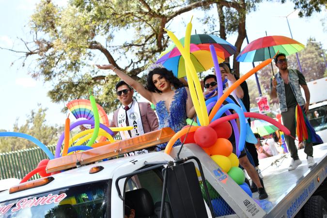 Las calles de Tlaxcala se pintaron de colores con la Marcha LGBTIQ+