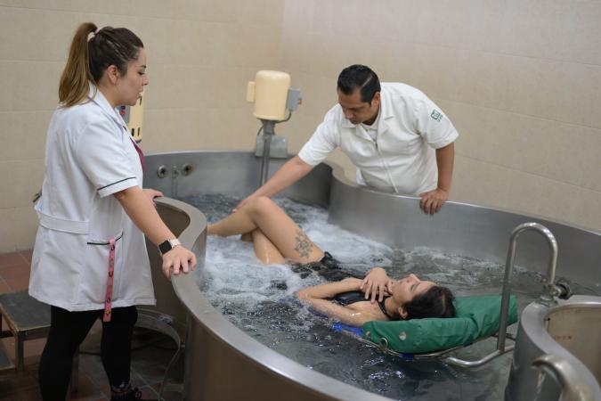 Recuperar la funcionalidad y mejorar la calidad de vida, trabajo de los terapeutas del IMSS