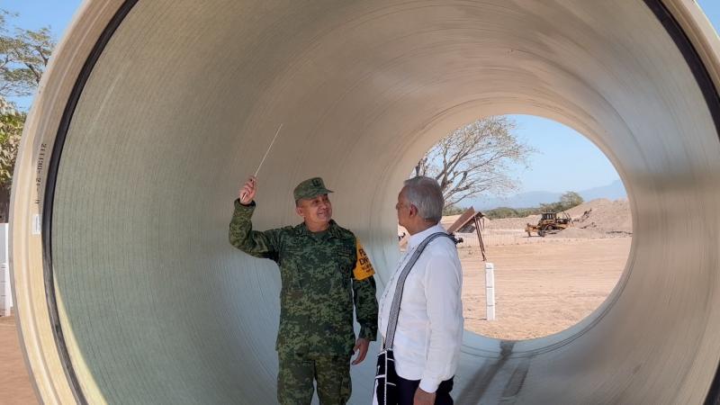 AMLO supervisa distrito de riego Alejando Gascón Mercado en Nayarit