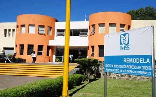 Médicos de Metepec quitan por error apéndice a una menor de edad