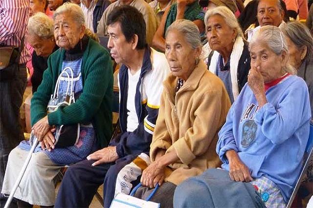 Atiende DIF Municipal a 350 ancianos vulnerables en San Pedro