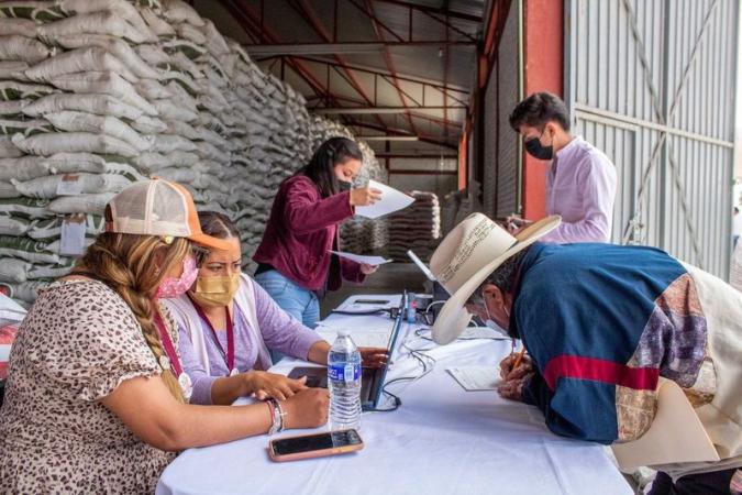 Con Puebla y 11 entidades más arranca programa Fertilizantes para el Bienestar 2024