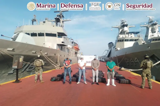 Aseguran más de media tonelada de cocaína en costas de Guerrero