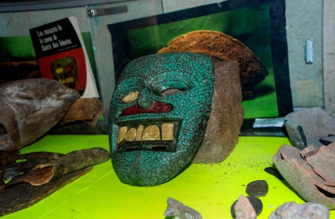 Vecinos de Tehuacán piden a la UNAM que regrese máscaras de Teloxtoc