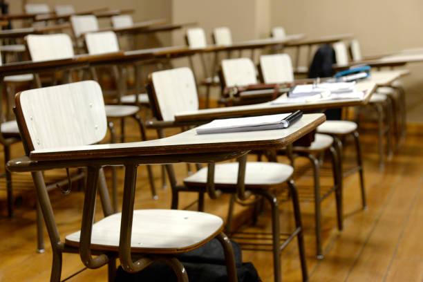 Exhorta Armenta a universidades públicas a abrir más espacios para estudiantes