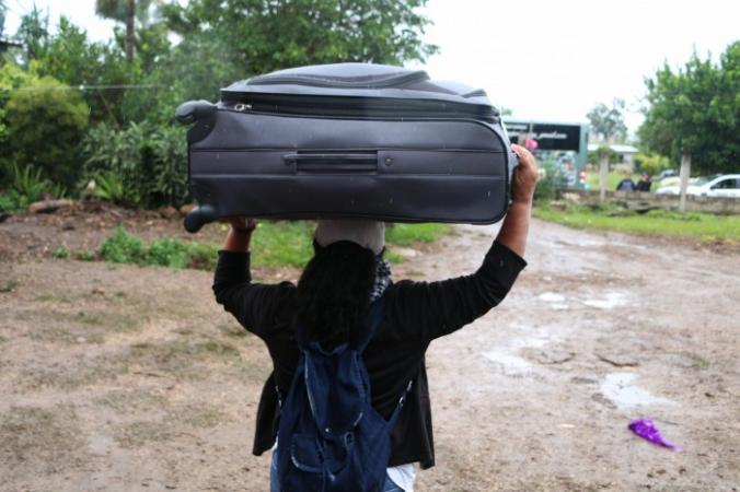Deportan a un par de adolescentes de Xiutetelco