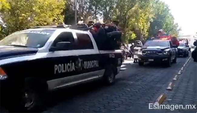 Migrantes se concentran en tres puntos de la capital poblana