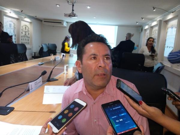 Diputados contratan empresa que auditó cuentas de RMV