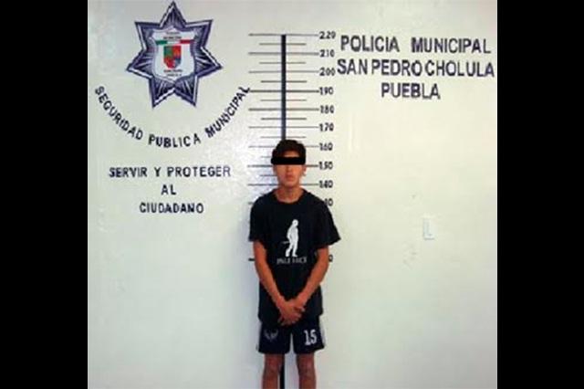 Detienen en San Pedro Cholula a presunto narcomenudista