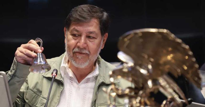 Noroña, desquiciado