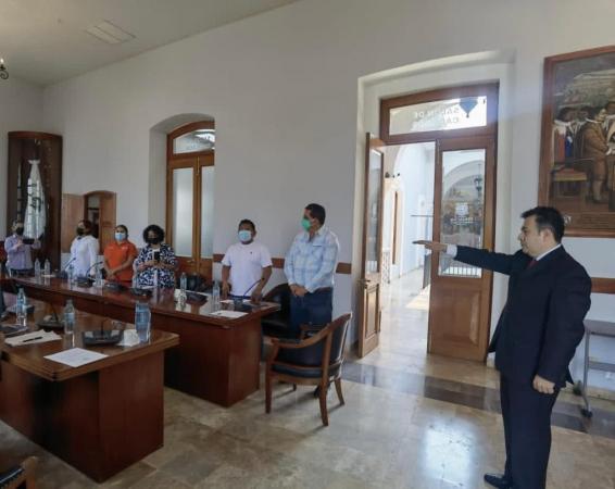 Sustituye Fidel Cruz a Alejandro Curro como secretario general de Tehuacán