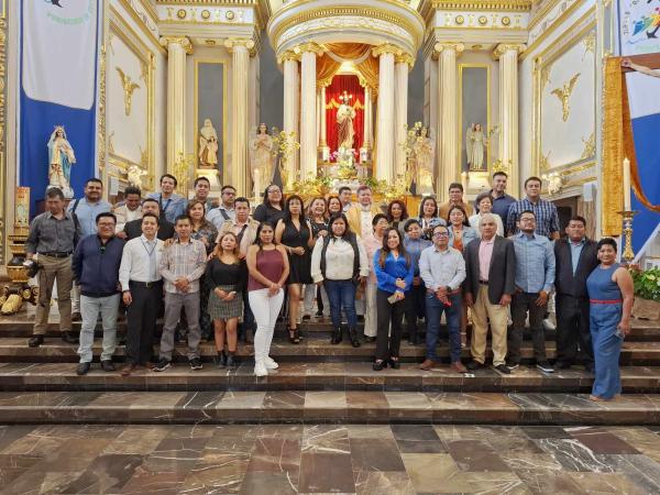 Obispo de Tehuacán llama a los medios a ser constructores de la paz