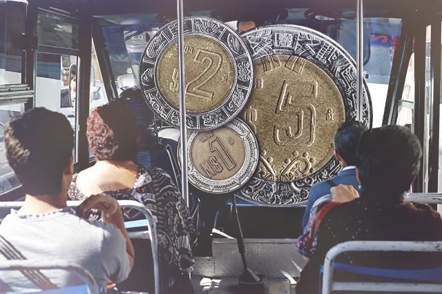 VIDEO Excesivo, subir 2.50 pesos al transporte público: poblanos