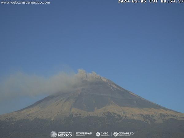 Popocatépetl registra 24 exhalaciones y 1236 minutos de tremor