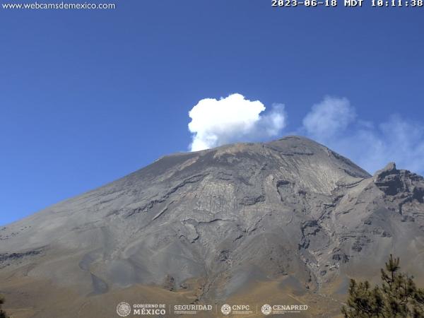 Popocatépetl registra 39 exhalaciones