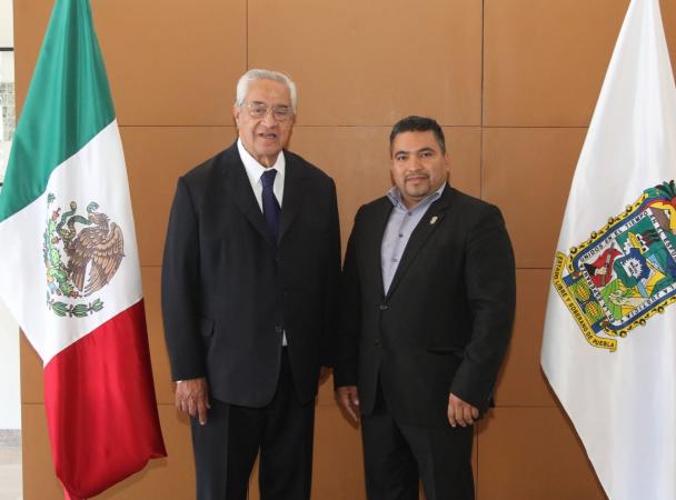 Atiende gobernador solicitudes de diputado del PT