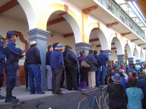 Organizaciones frenaron privatización del agua en Texmelucan