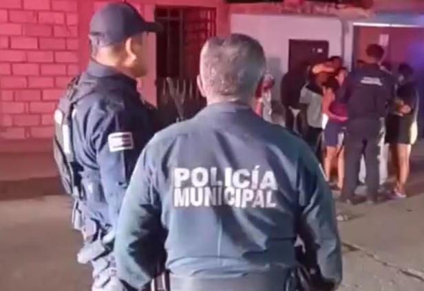 Por rencillas personales golpean a hombre en colonia de Atlixco