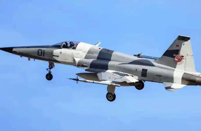 Estruendos en Puebla, Tlaxcala y Veracruz se debieron a prácticas de aviones F-5 de la Fuerza Aérea