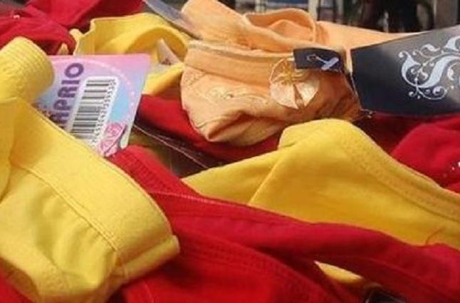 Atlixquenses prefieren amarillo y rojo en ropa interior para recibir el año