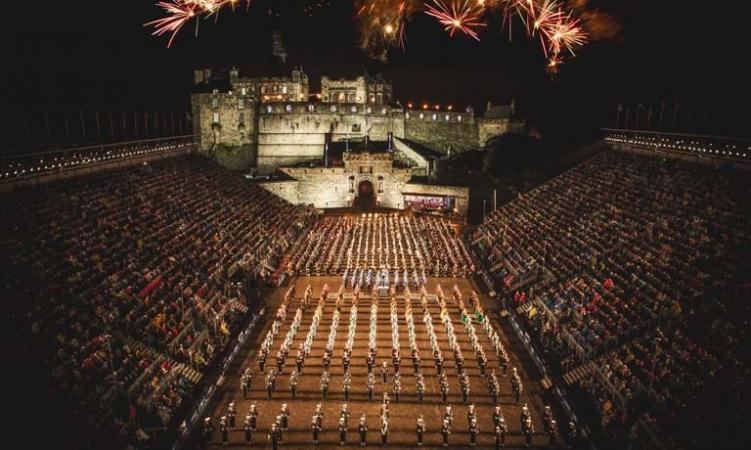 Alumnos del CELMA participan en el Military Tattoo en Edimburgo