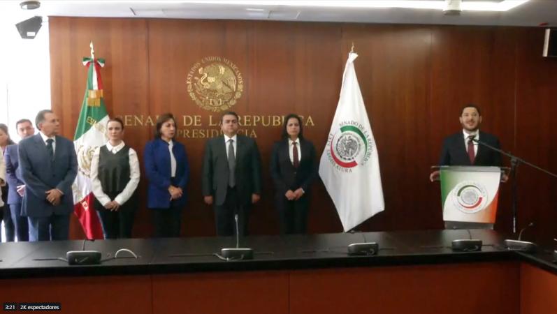 Video: Ex secretario de Finanzas de RMV ocupa su curul en Senado image 2