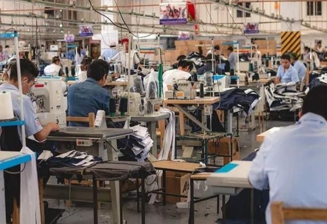 Buscan maquiladoras de Tehuacán exportar prendas de vestir