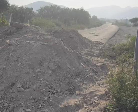 Por inconformidad en elección en Nicolás Bravo bloquean carretera