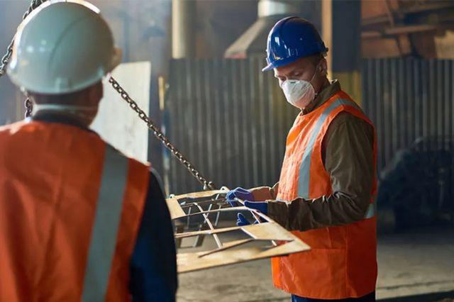 Empleo en Puebla crece 0.04% en julio; caen eventuales, suben permanentes