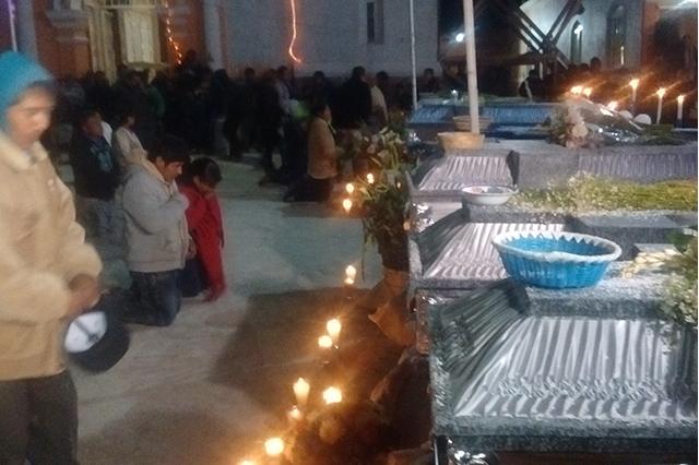 Nepopualco vela a peregrinos que murieron en accidente image 1