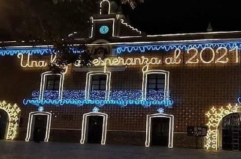Adornan en Atlixco primeros edificios por Villa Iluminada