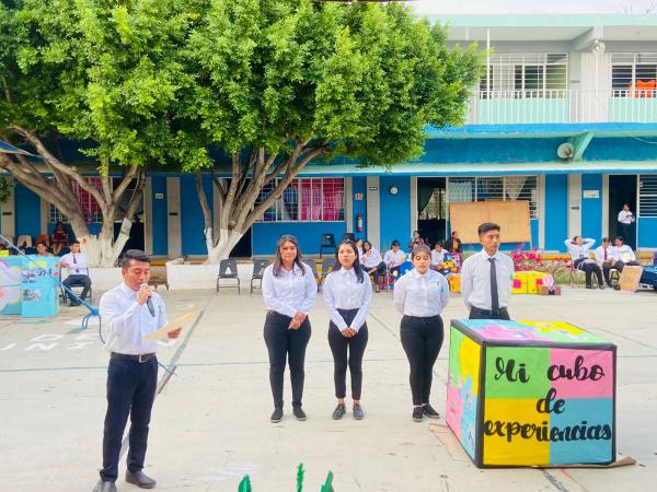 Realizan foro de práctica educativa en Normal de Tecomatlán