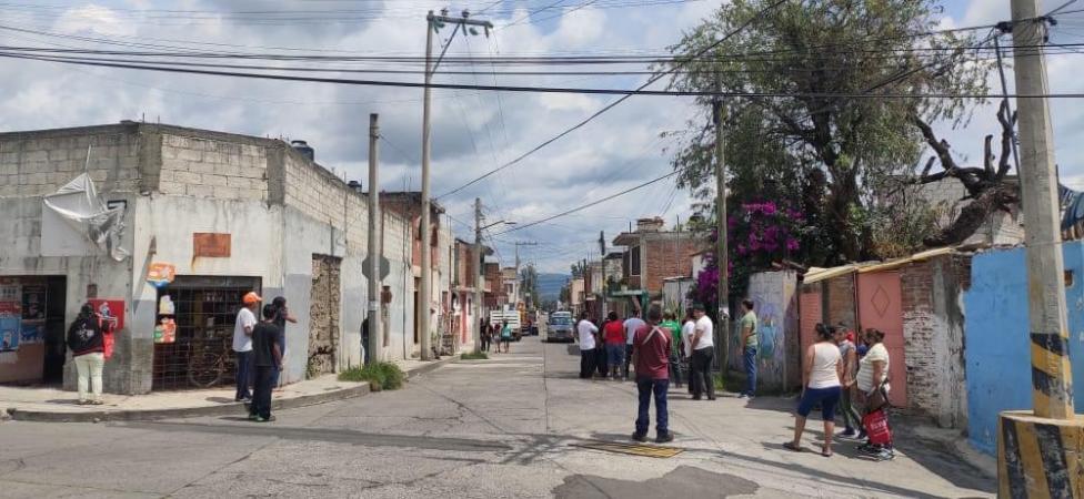 Se desata persecución policiaca por presunto rapto de menor en Atlixco