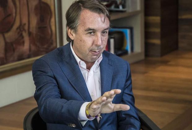 Presidente de Televisa pide licencia por investigación