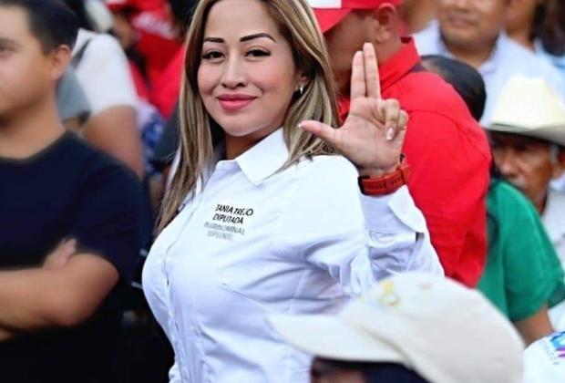 Detienen a candidata suplente del PRI en colonia de Puebla