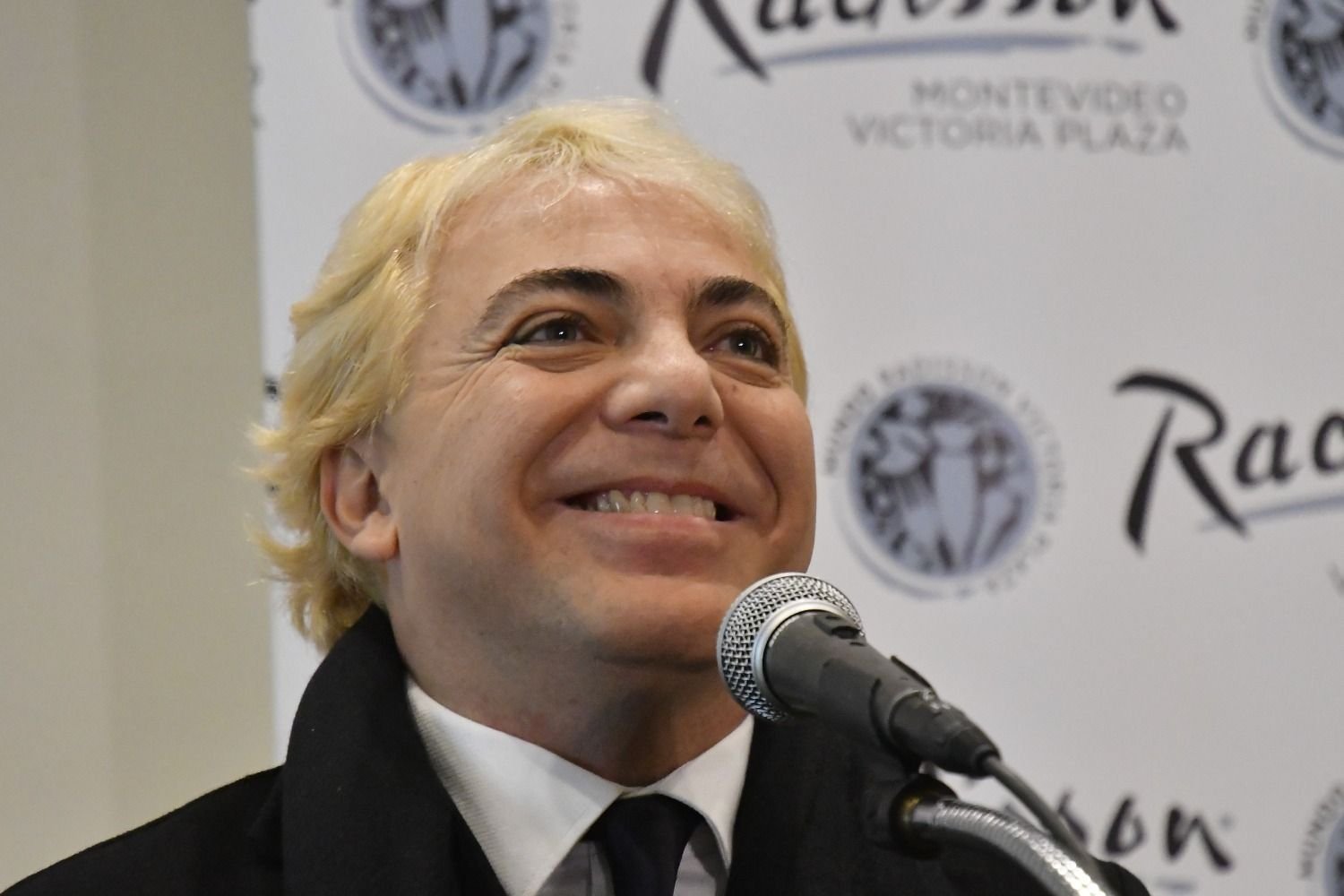 Cristian Castro será papá por cuarta vez