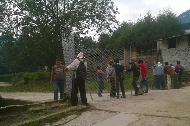 Desaparición de calle crea conflicto en Huitzilan de Serdán