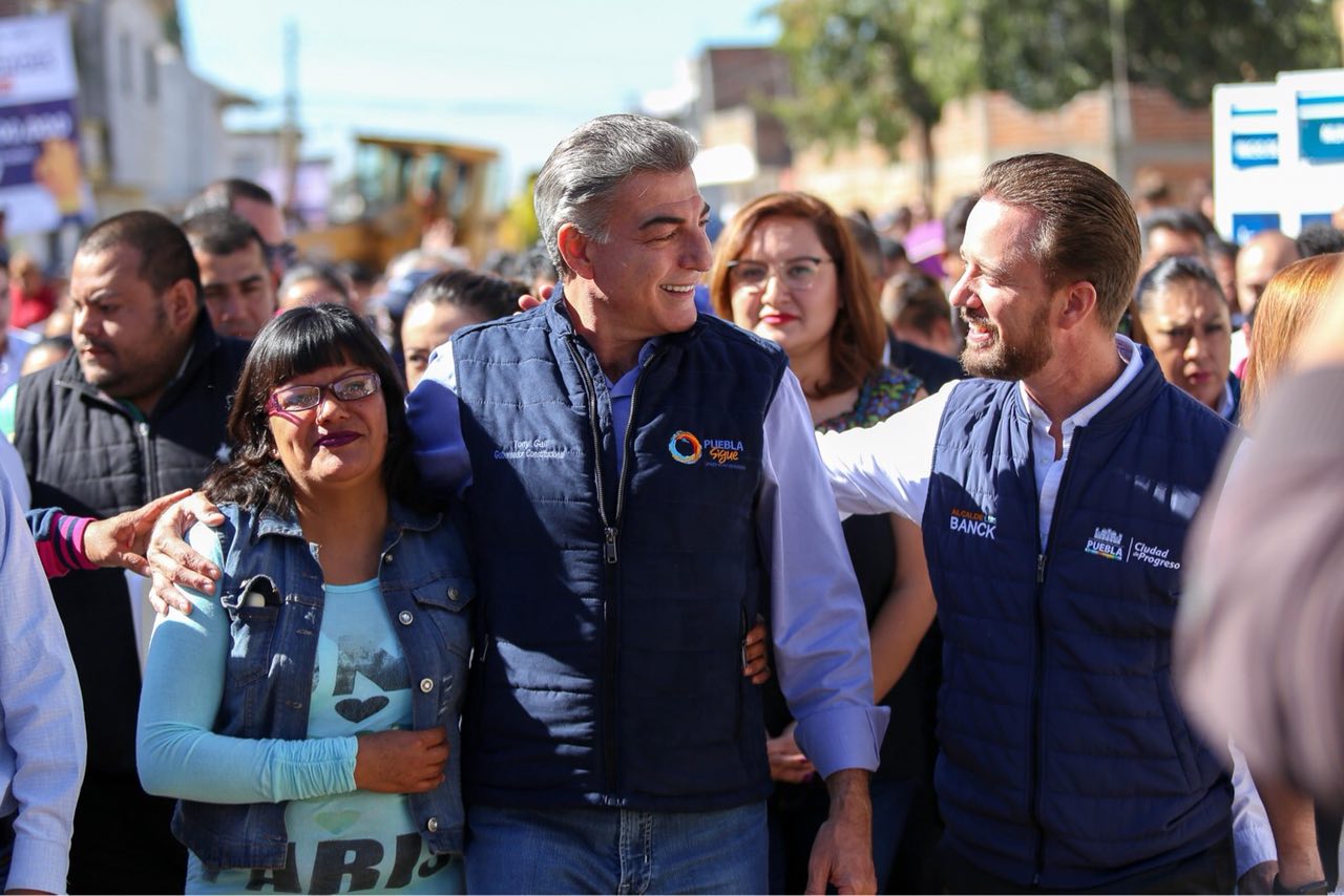 Gali y Banck inician pavimentación de 100 calles en colonias populares