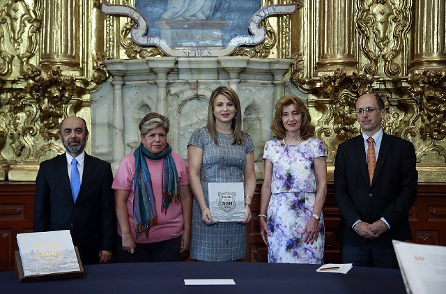 Presentan libro Puebla: la Ciudad hacia los 500 años