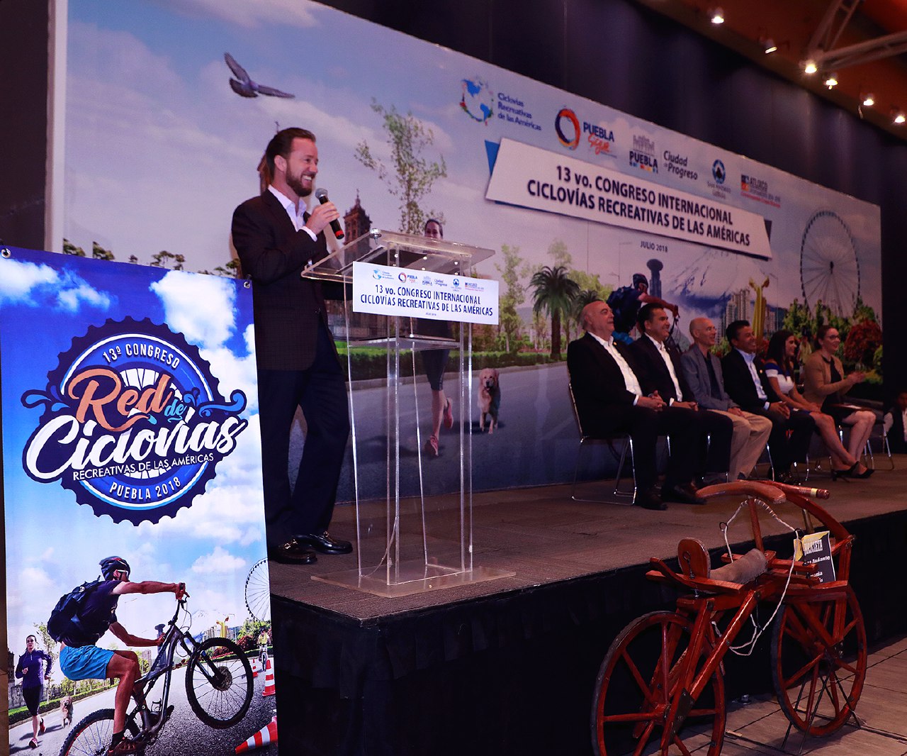 Puebla se transforma a favor de peatones y ciclistas: Banck